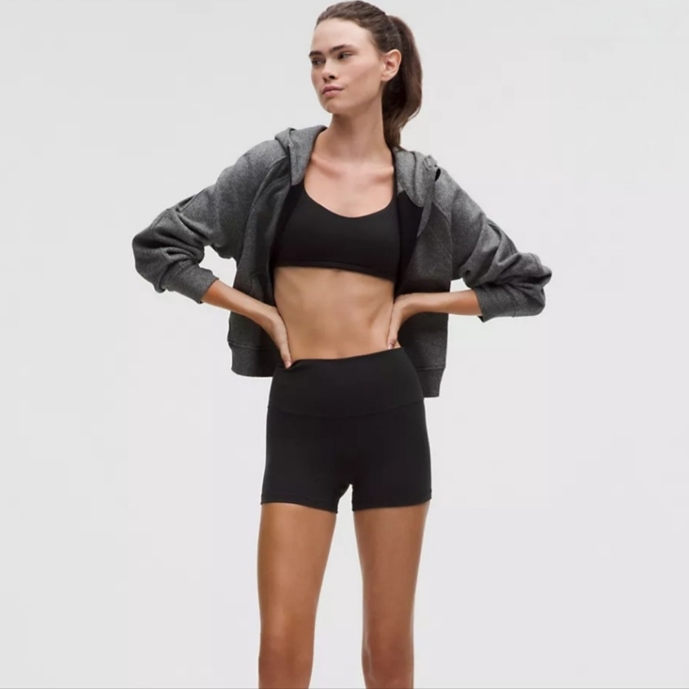 🇨🇦 Lululemon 4" Align Shorts - Stretchy,  Buttery Soft Fabric & Hidden Pocket